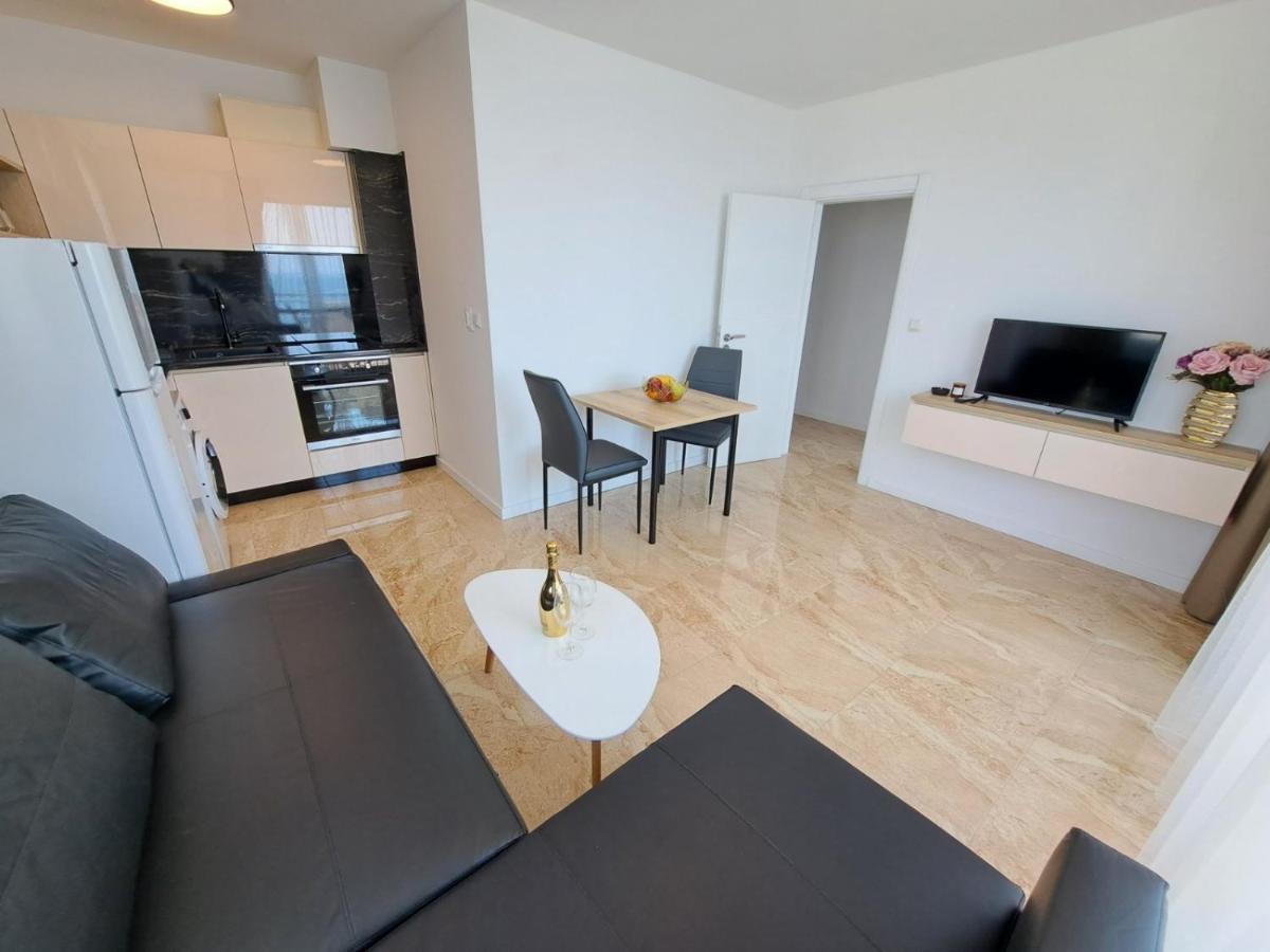 Onyx 2 Private Beach Apartment Sveti Vlas Extérieur photo