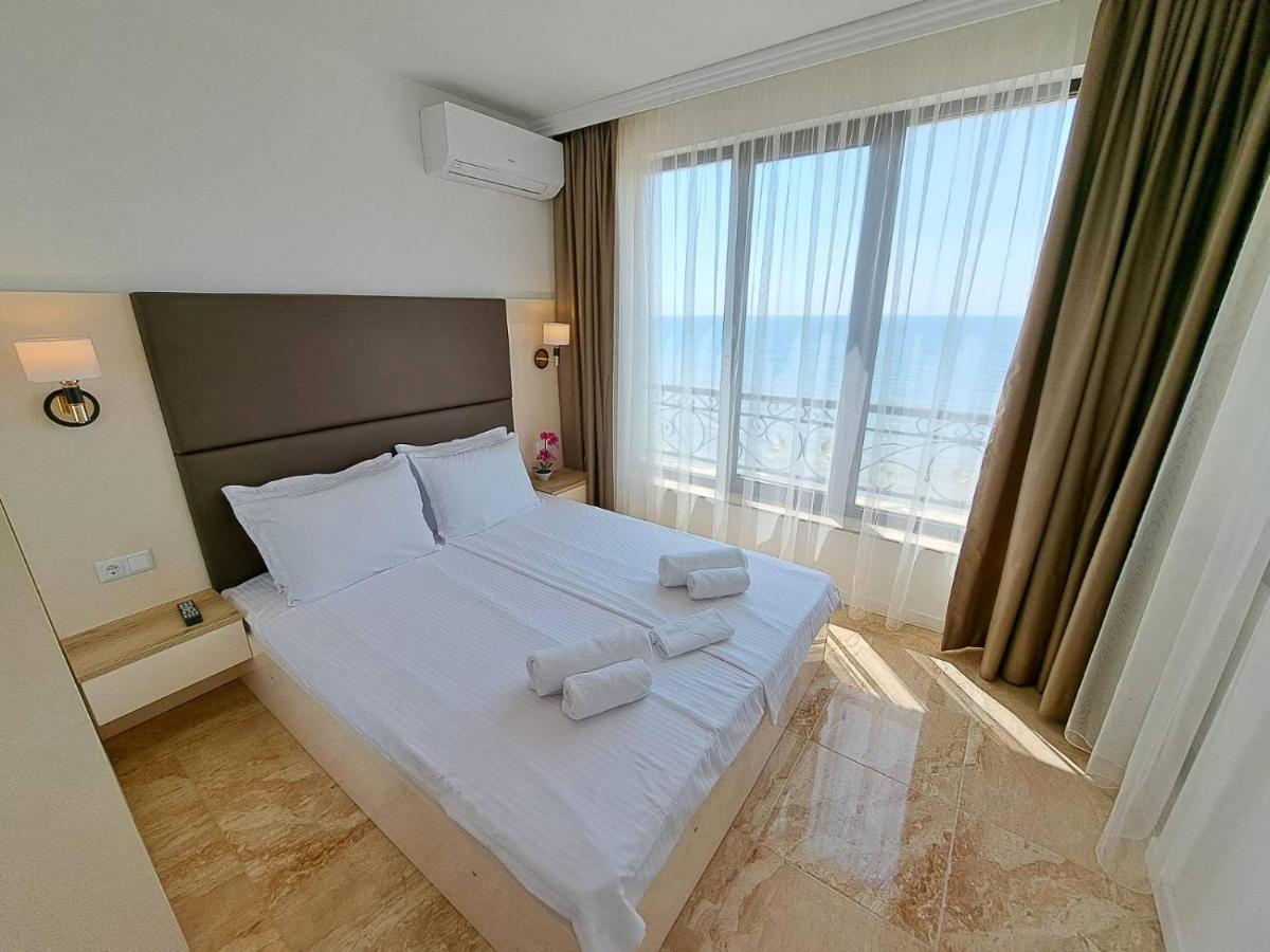 Onyx 2 Private Beach Apartment Sveti Vlas Extérieur photo
