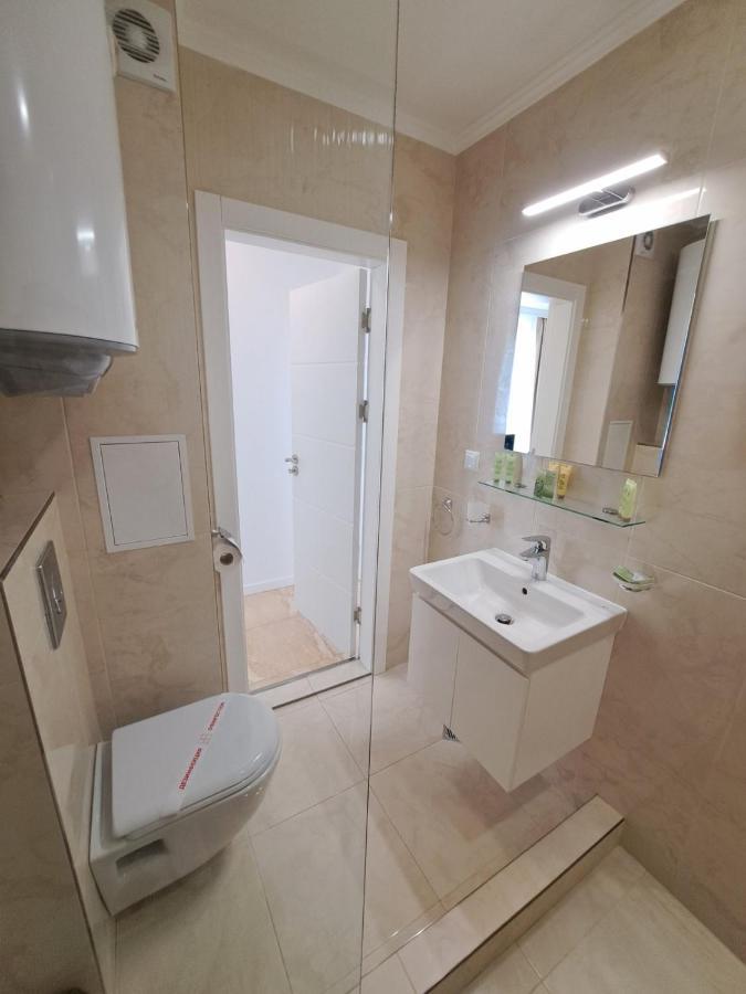 Onyx 2 Private Beach Apartment Sveti Vlas Extérieur photo