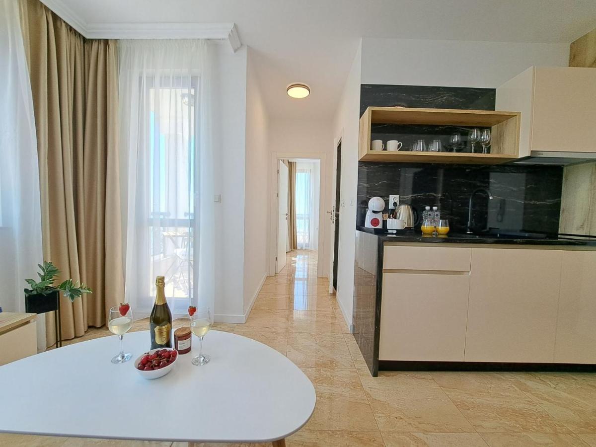 Onyx 2 Private Beach Apartment Sveti Vlas Extérieur photo