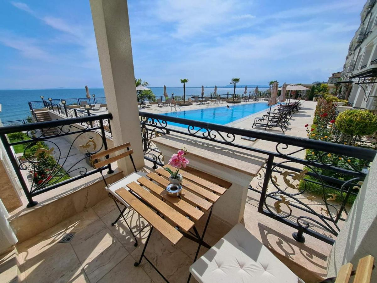 Onyx 2 Private Beach Apartment Sveti Vlas Extérieur photo