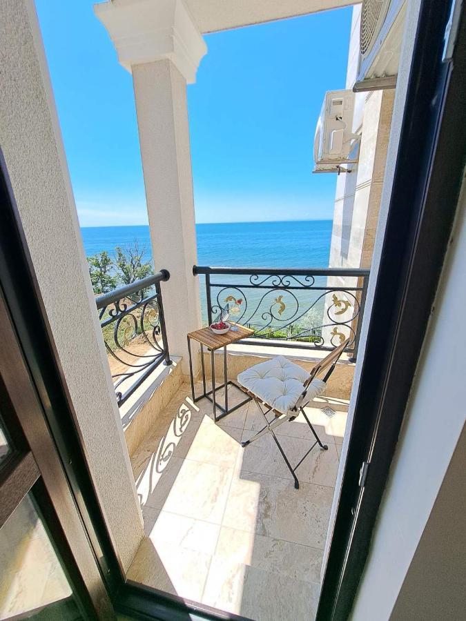 Onyx 2 Private Beach Apartment Sveti Vlas Extérieur photo